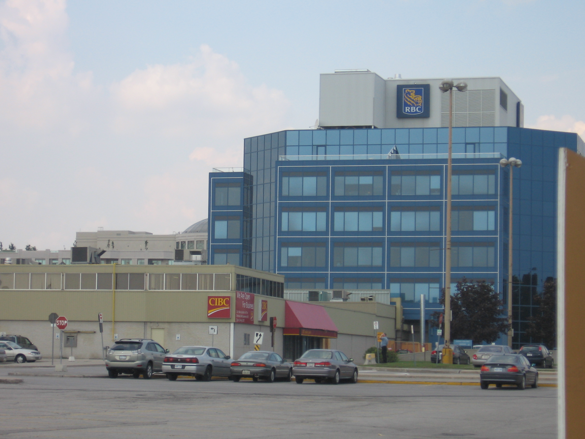 Don Mills Centre, the plaza land around The Good Son